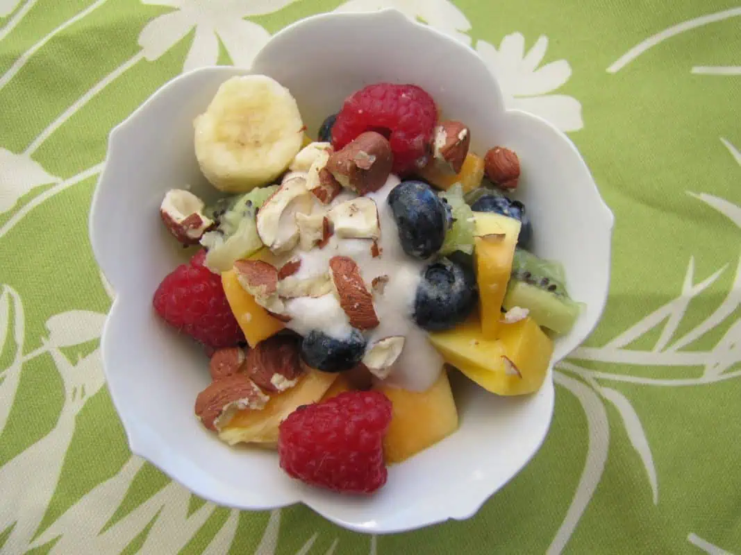 Eat The Colors of the Rainbow…Vegan Fruit and Creme